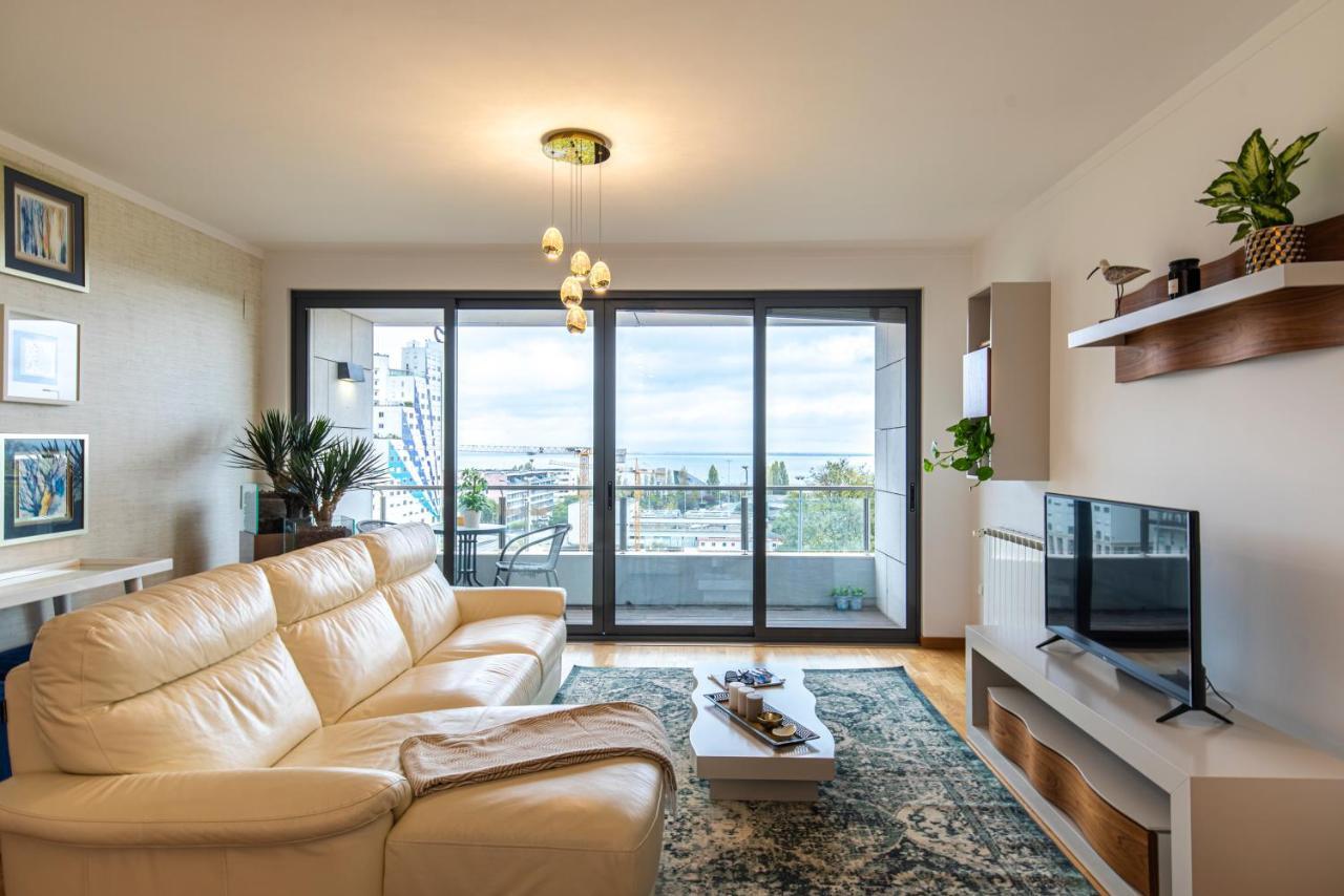 River View Apartment By Lisbon Heart Luaran gambar